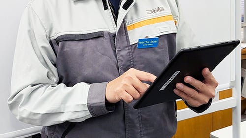 ドライバー用タブレット